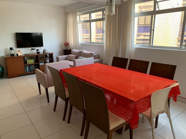 Apartamento com 115m² 2 quartos e 2 banheiros, à venda, no bairro Cabo Branco em João Pessoa