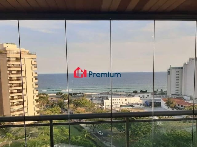 Apartamento 4 quartos e 2 banheiros, à venda, no bairro Barra da Tijuca em Rio de Janeiro