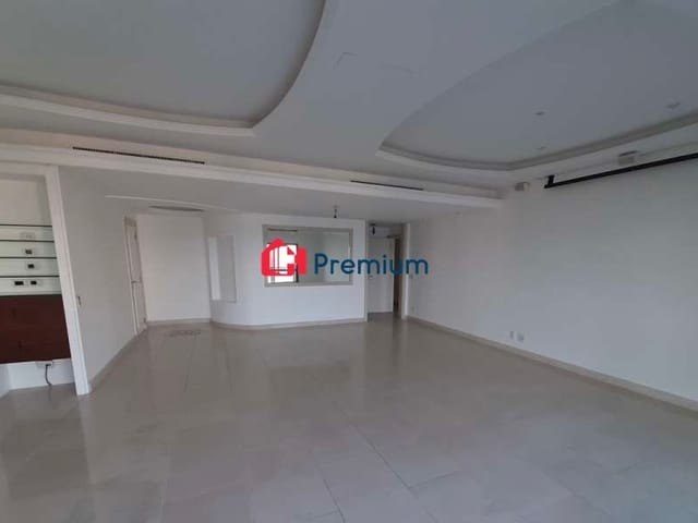 Apartamento 4 quartos e 2 banheiros, à venda, no bairro Barra da Tijuca em Rio de Janeiro