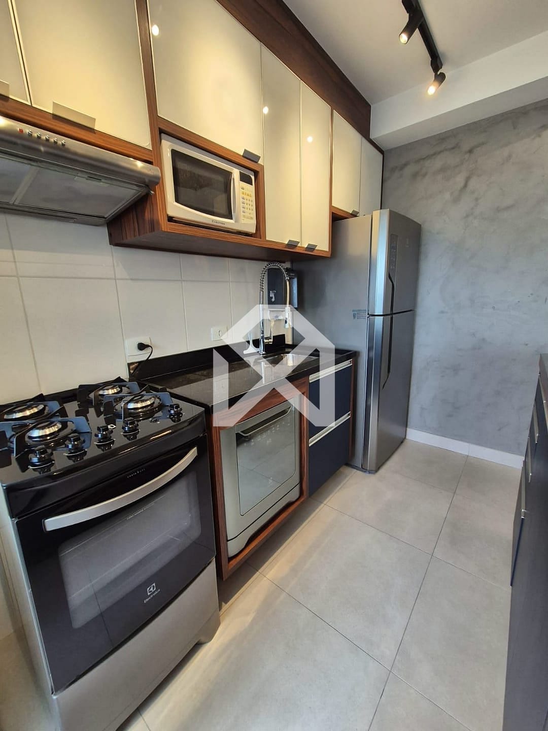 Apartamento para alugar com 2 quartos, 58m² - Foto 12