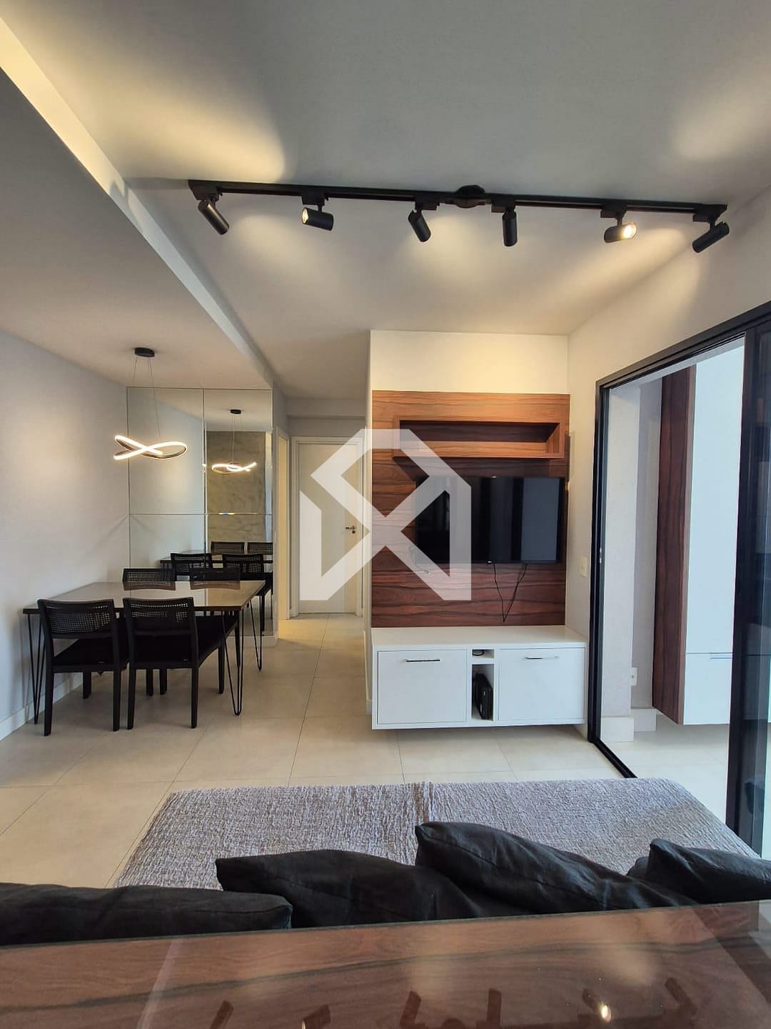 Apartamento para alugar com 2 quartos, 58m² - Foto 2