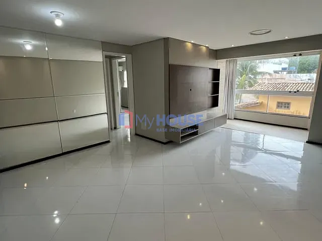 Apartamento com 79m² 2 quartos e 2 banheiros, para alugar, no bairro Nossa Senhora da Vitória em Ilhéus