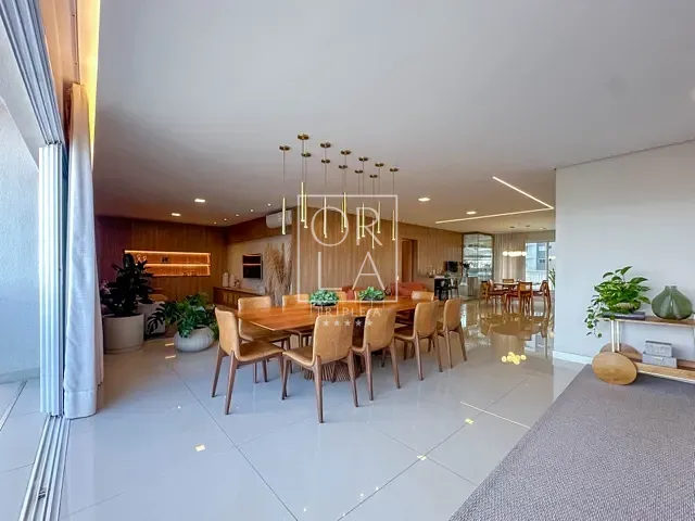 Apartamento com 265m² 3 quartos e 5 banheiros, à venda, no bairro Setor Marista em Goiânia
