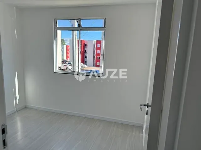 Apartamento com 42m² 2 quartos e 1 banheiro, à venda, no bairro Tatuquara em Curitiba