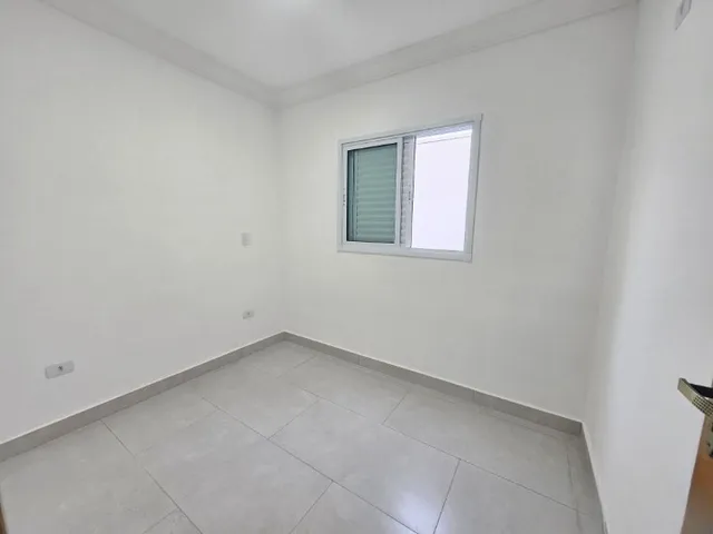 Apartamento 3 quartos e 1 banheiro, para alugar, no bairro Vila Valparaíso em Santo André