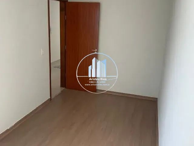Apartamento com 65m² 2 quartos e 1 banheiro, à venda, no bairro Faisqueira em Pouso Alegre