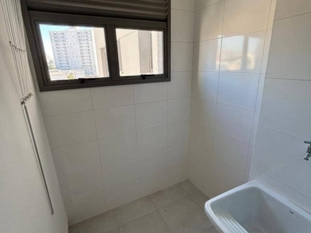 Apartamento com 59m² 2 quartos e 2 banheiros, para alugar, no bairro Vila São Pedro em Santo André
