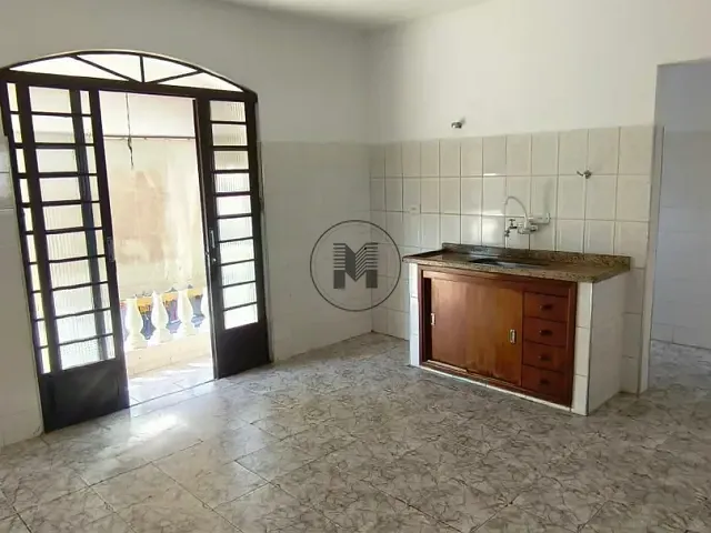 Apartamento 3 quartos e 1 banheiro, para alugar, no bairro Jardim Ícaro em Guaratinguetá