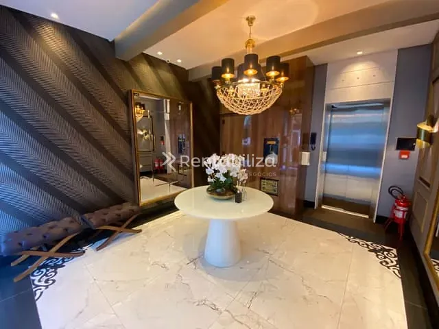 Apartamento com 164m² 3 quartos e 4 banheiros, à venda, no bairro Meia Praia em Itapema