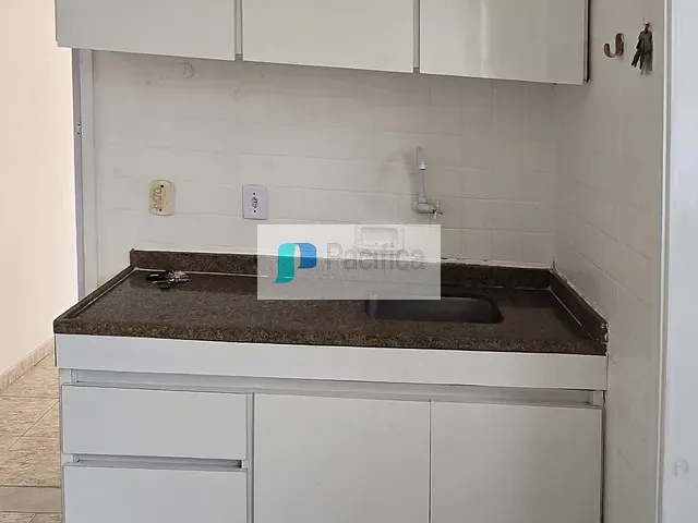 Apartamento com 53m² 2 quartos e 1 banheiro, para alugar, no bairro Grajaú em Rio de Janeiro