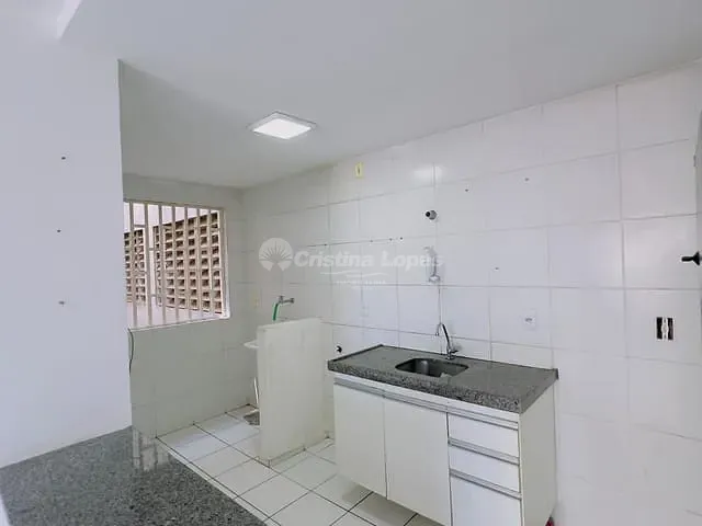 Apartamento 2 quartos e 1 banheiro, à venda, no bairro Piçarreira em Teresina