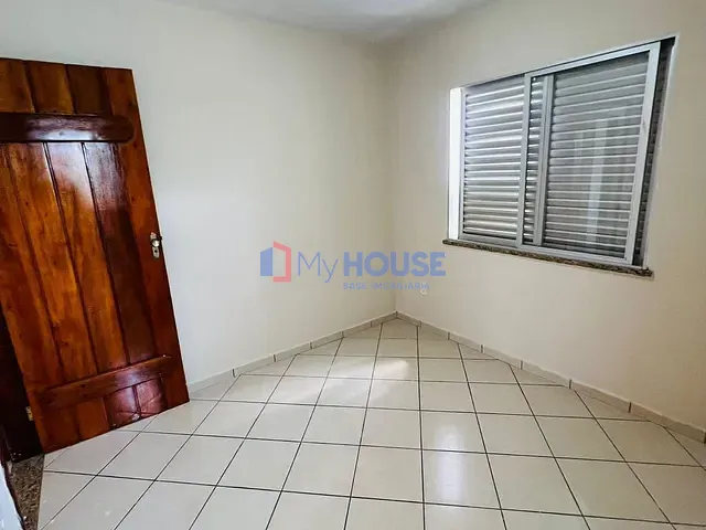 Apartamento com 89m² 3 quartos e 2 banheiros, para alugar, no bairro Esperança em Ilhéus