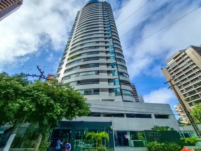 Apartamento com 159m² 3 quartos e 4 banheiros, à venda, no bairro Batista Campos em Belém