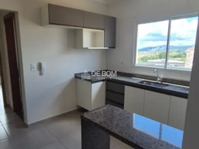 Apartamento 1 quarto e 1 banheiro, para alugar, no bairro Centreville em Poços de Caldas