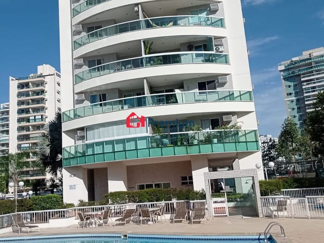 Apartamento 2 quartos e 2 banheiros, à venda, no bairro Jacarepaguá em Rio de Janeiro