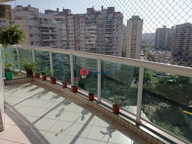 Apartamento 2 quartos e 2 banheiros, à venda, no bairro Jacarepaguá em Rio de Janeiro