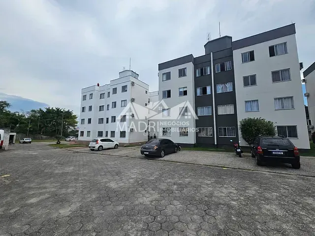 Apartamento 2 quartos e 1 banheiro, para alugar, no bairro Passa Vinte em Palhoça