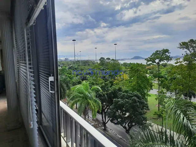 Apartamento com 545m² 4 quartos e 5 banheiros, à venda, no bairro Flamengo em Rio de Janeiro