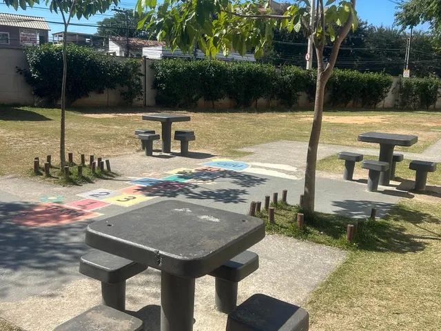 Apartamento 2 quartos e 1 banheiro, à venda, no bairro Campo Grande em Rio de Janeiro