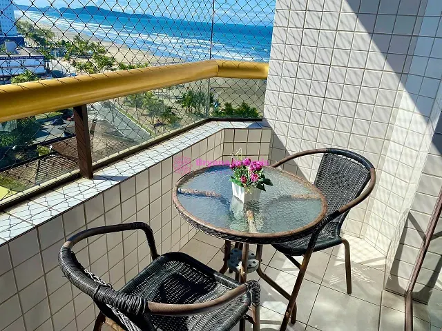 Apartamento com 220m² 3 quartos e 4 banheiros, à venda, no bairro Guilhermina em Praia Grande