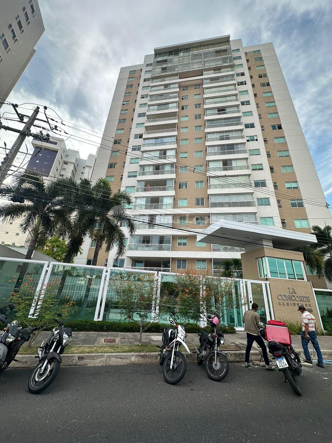 Apartamento, 3 quartos, 184 m² - Foto 1