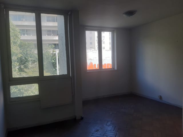 Foto do Apartamento - Apartamento amplo para locação e reforma a fim de deixar com a sua marca para ser seu novo lar no coração de Botafogo | GrupoApi