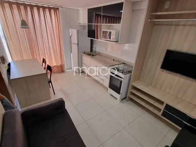 Apartamento para alugar, no bairro Jardim Goiás em Goiânia