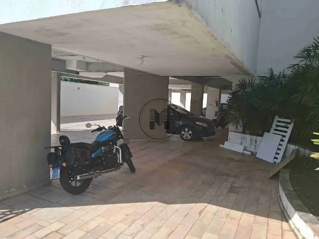Apartamento com 162m² 3 quartos e 3 banheiros, à venda, no bairro Vila Indiana em Guaratinguetá