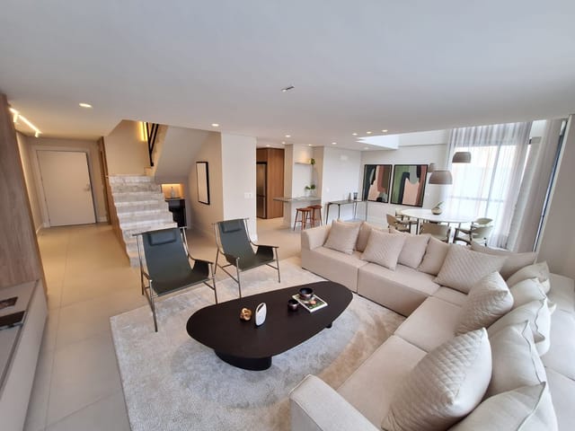 Foto do Apartamento - Hugo Lange, Apartamento Garden Duplex de Luxo, 205 metros privativos, Decorado, 2 suites grandes e 3 vagas. | Imobiliária GreenVille
