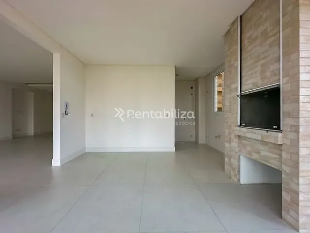 Apartamento com 311m² 4 quartos e 5 banheiros, à venda, no bairro Meia Praia em Itapema