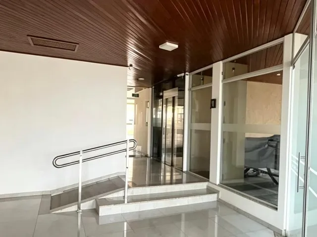 Apartamento com 89m² 3 quartos e 3 banheiros, à venda, no bairro Andrade em Londrina