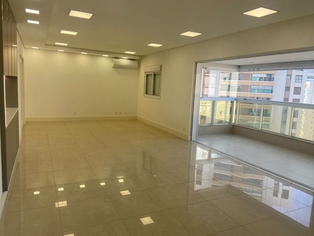 Foto do Apartamento - Ed. Torre Valverde - Apartamento para locação 3 suítes - Gleba Fazenda Palhano, Londrina, PR | Premier Imóveis
