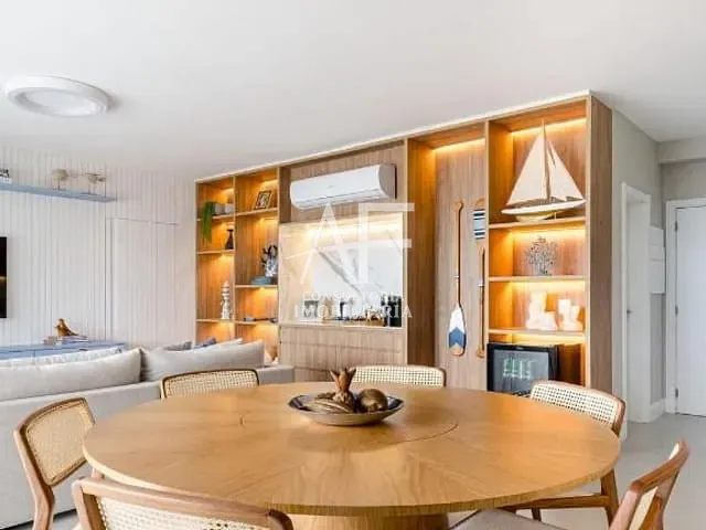 Apartamento com 122m² 3 quartos e 5 banheiros, à venda, no bairro Enseada em Ubatuba