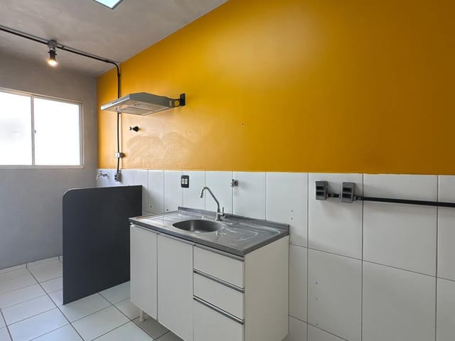 Apartamento 2 quartos e 1 banheiro, para alugar, no bairro Vila Belvedere em Americana