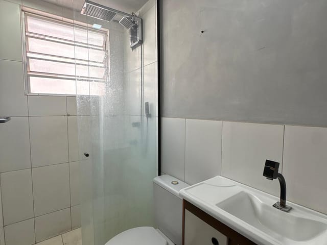 Apartamento 2 quartos e 1 banheiro, para alugar, no bairro Vila Belvedere em Americana