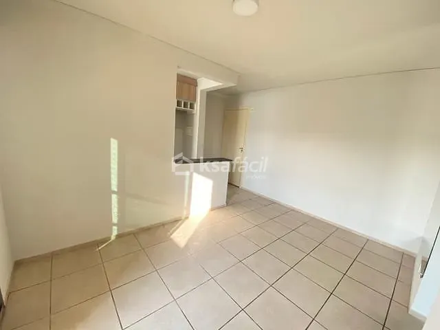 Apartamento 2 quartos e 1 banheiro, à venda, no bairro Tiradentes em Campo Grande