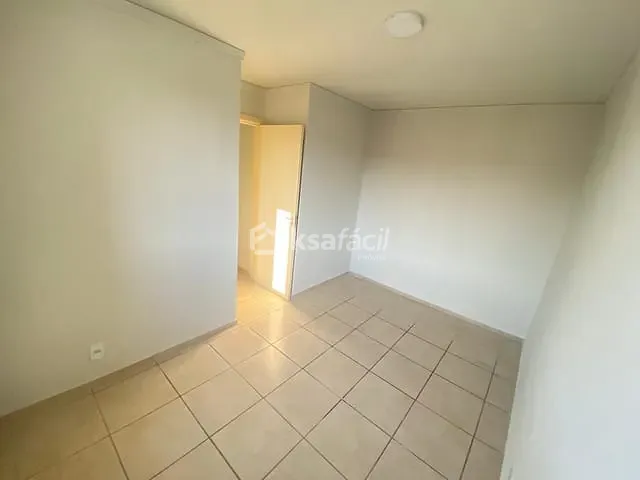 Apartamento 2 quartos e 1 banheiro, à venda, no bairro Tiradentes em Campo Grande