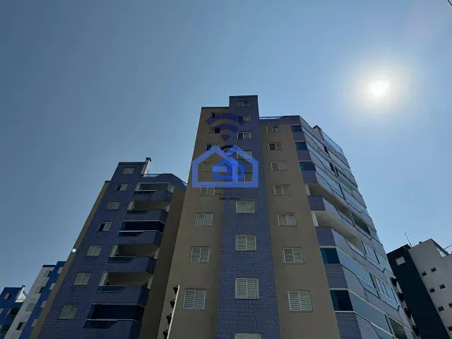 Apartamento com 90m² 3 quartos e 2 banheiros, para alugar, no bairro Parque Balneário Poiares em Caraguatatuba