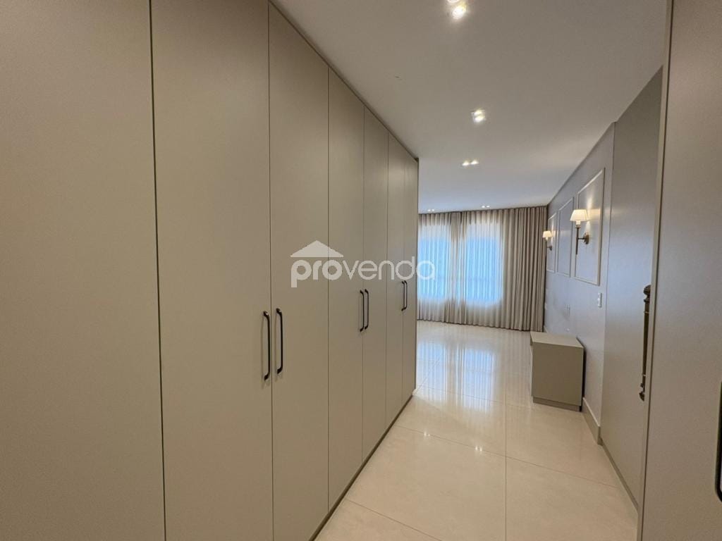 Apartamento, 3 quartos, 218 m² - Foto 9