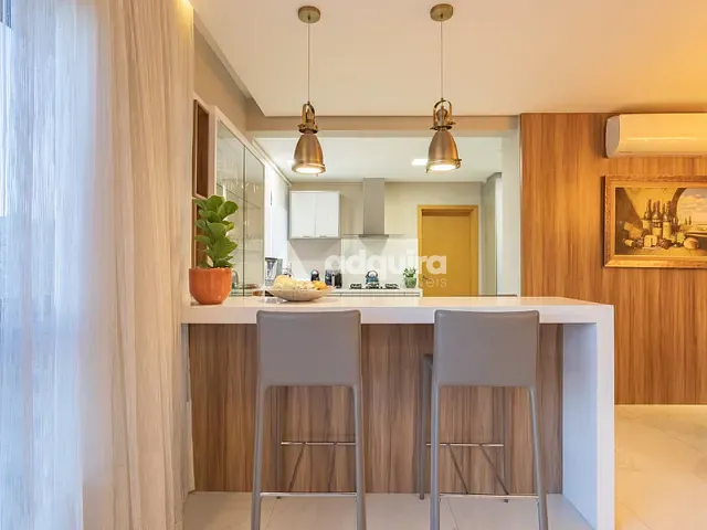 Apartamento com 338m² 3 quartos e 4 banheiros, à venda, no bairro Centro em Ponta Grossa