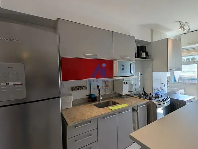 Apartamento com 65m² 2 quartos e 2 banheiros, à venda ou para alugar, no bairro Recreio dos Bandeirantes em Rio de Janeiro