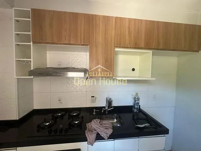 Apartamento 2 quartos e 2 banheiros, à venda, no bairro Três Poços em Volta Redonda