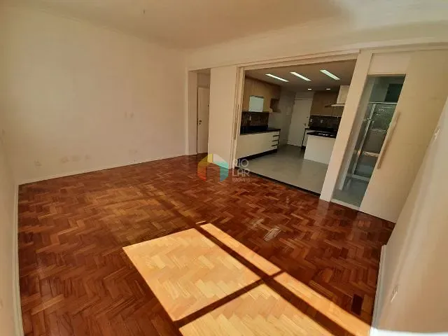 Apartamento com 90m² 2 quartos e 3 banheiros, à venda, no bairro Leblon em Rio de Janeiro