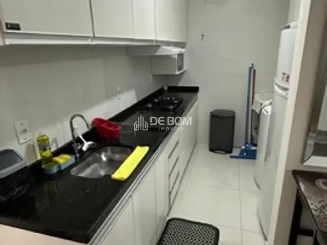 Apartamento 2 quartos e 2 banheiros, para alugar, no bairro Jardim Country Club em Poços de Caldas