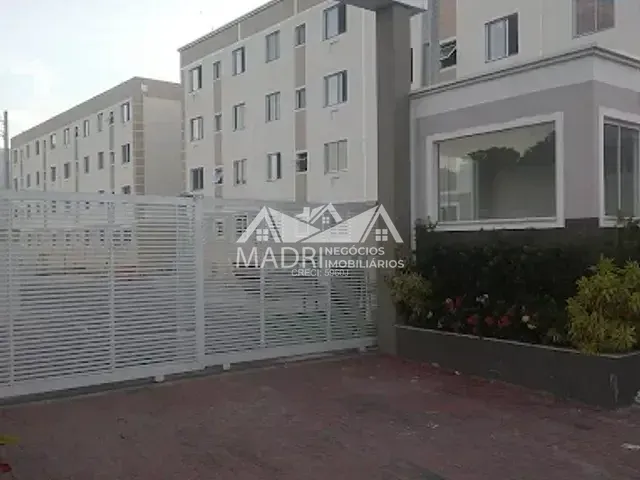 Apartamento 2 quartos e 1 banheiro, à venda, no bairro Aririú em Palhoça