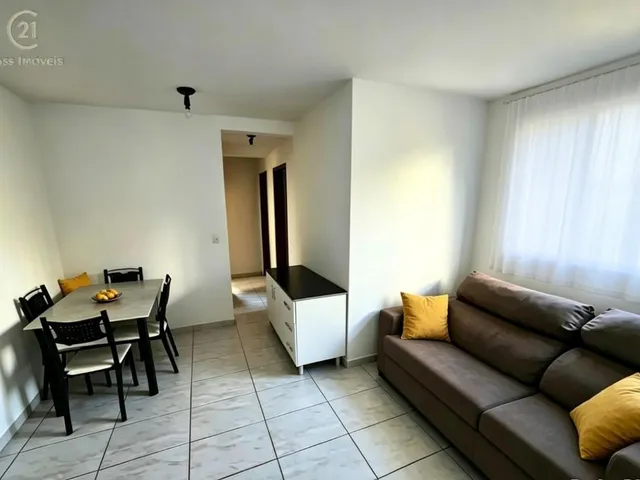 Apartamento com 55m² 2 quartos e 1 banheiro, à venda, no bairro Antares em Londrina