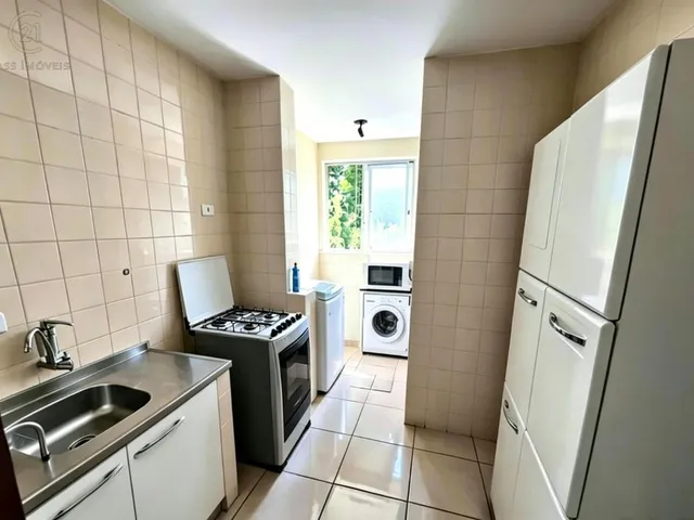 Apartamento com 55m² 2 quartos e 1 banheiro, à venda, no bairro Antares em Londrina