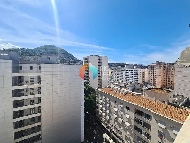 Apartamento com 37m² 1 quarto e 1 banheiro, à venda, no bairro Catete em Rio de Janeiro
