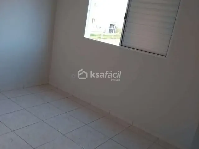 Apartamento 2 quartos e 1 banheiro, à venda, no bairro Jardim Batistão em Campo Grande