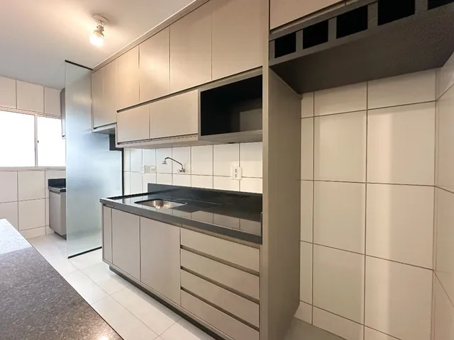 Apartamento com 85m² 3 quartos e 1 banheiro, à venda, no bairro Nossa Senhora de Lourdes em Londrina